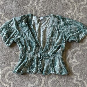 O'Neill Green Leaf-Print Button Front Blouse